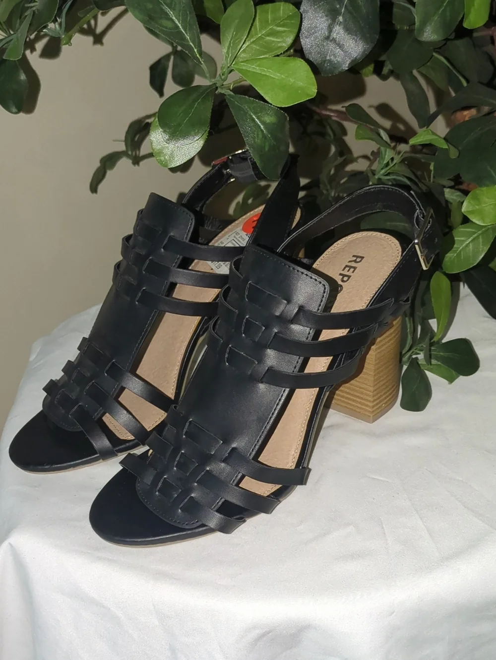 Report Black Strappy Heeled Sandals EUC